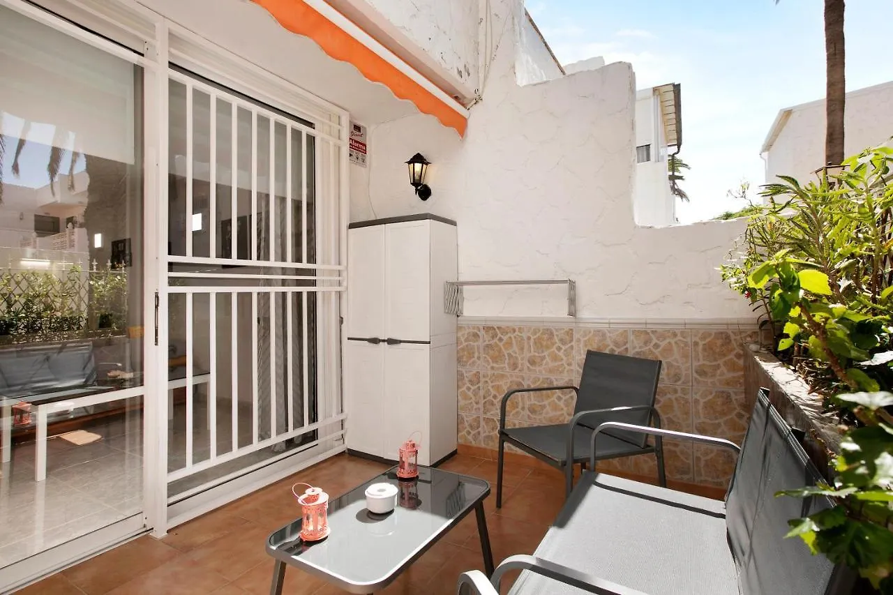 Apartman Apartamento Mertxe Arona